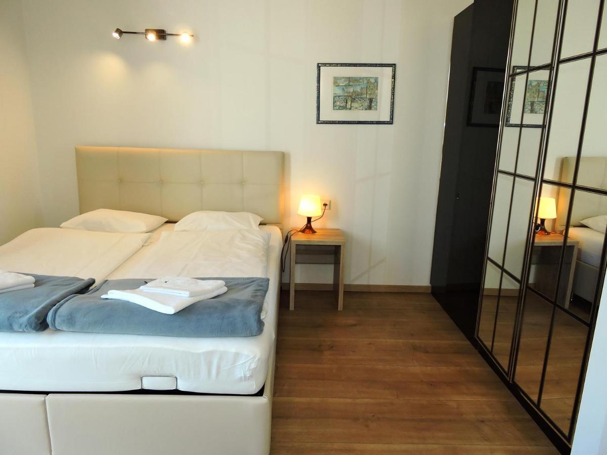 213 Prag, Studio Apartment, 27M2, 1-2 Personen Klagenfurt am Woerthersee Exterior photo